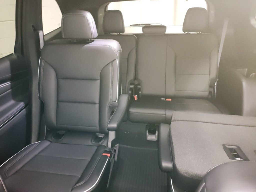 New 2026 Buick Enclave Preferred w/ Power Package FWD image 29