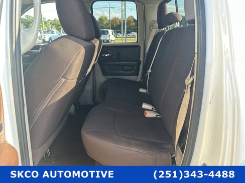 Used 2016 RAM 1500 Classic SLT image 12