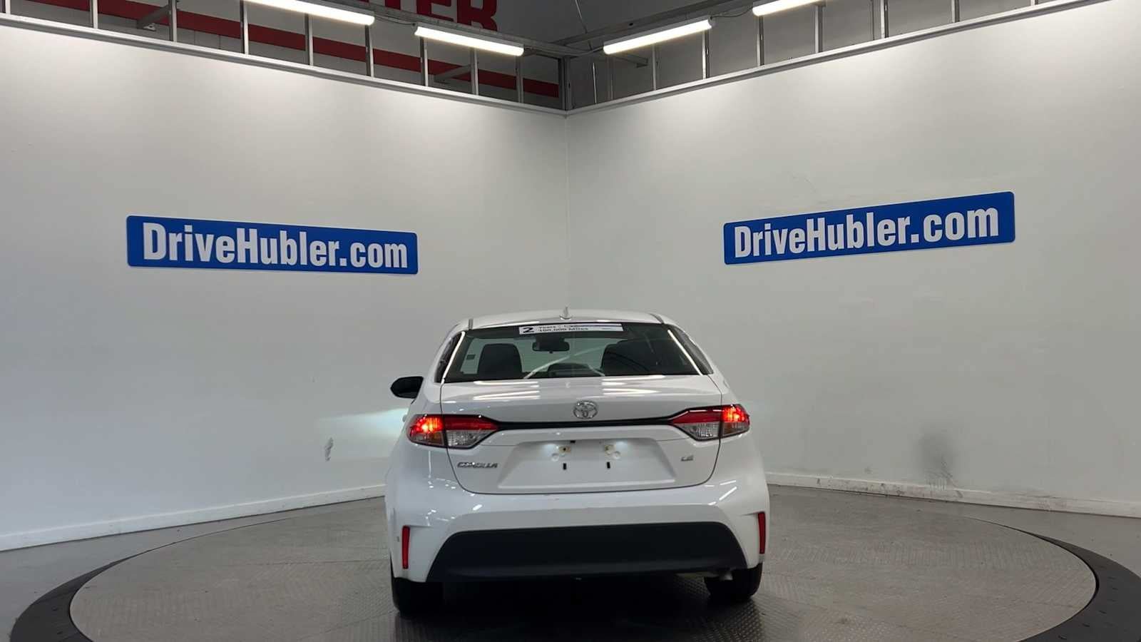 Used 2025 Toyota Corolla LE FWD image 7