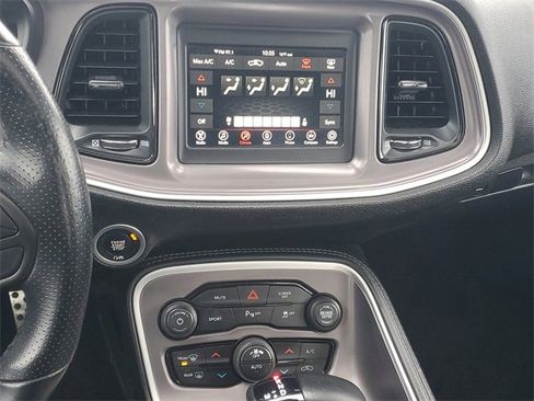 Used 2022 Dodge Challenger R/T w/ Blacktop Package image 17