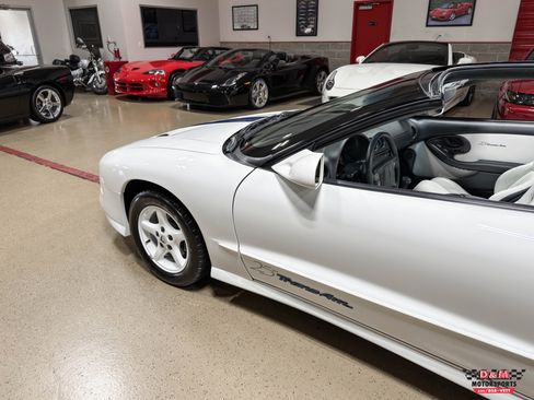 Used 1994 Pontiac Firebird Coupe RWD image 32