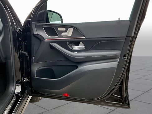Certified 2025 Mercedes-Benz GLE 350 4MATIC image 23