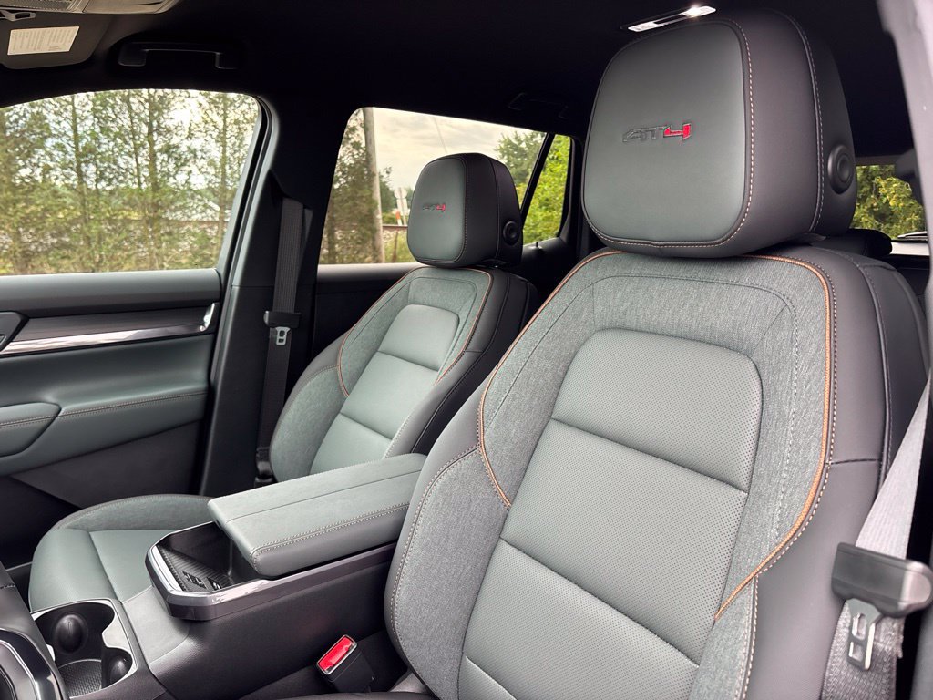 New 2027 GMC Terrain AT4 AWD/4WD image 10