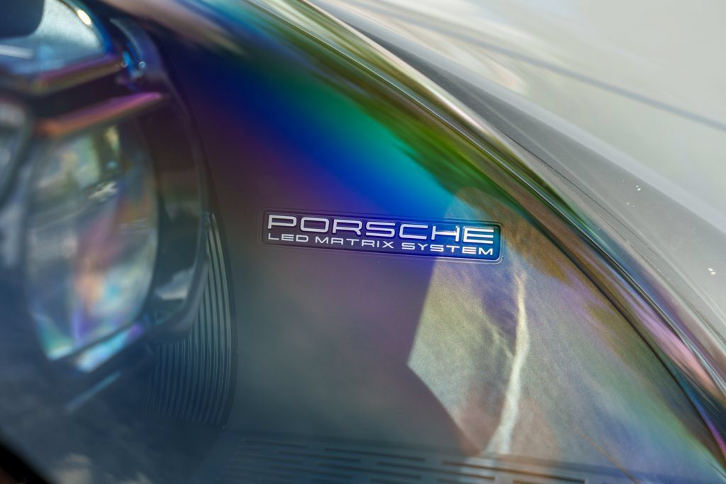 Used 2025 Porsche 911 Turbo S AWD/4WD image 21