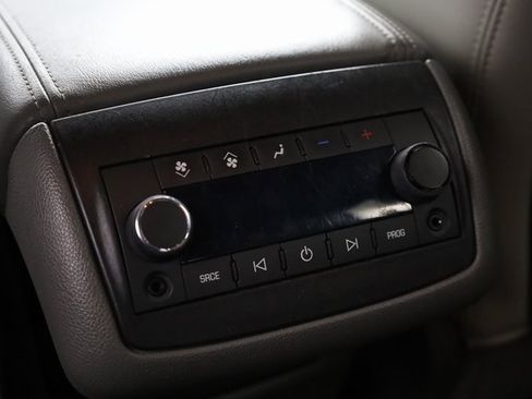 Used 2017 Chevrolet Traverse Premier image 24