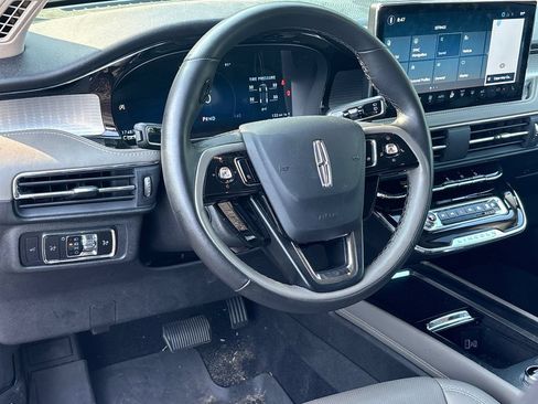 Used 2024 Lincoln Corsair FWD w/ Equipment Group 101A image 9