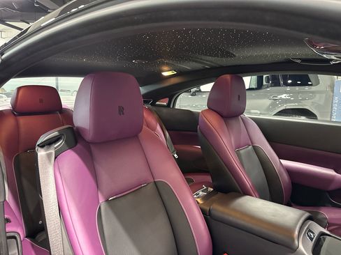 Used 2018 Rolls-Royce Wraith image 27