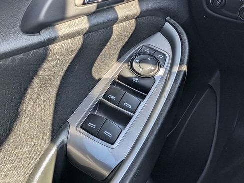 Used 2024 Chevrolet Malibu LT FWD image 18