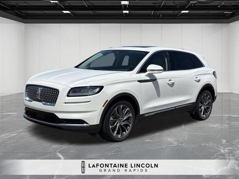 Certified 2023 Lincoln Nautilus Reserve w/ Equipment Group 201A AWD/4WD image 1