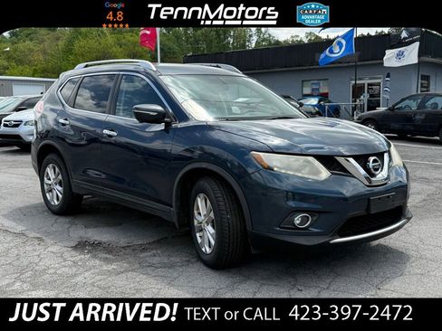 Used 2016 Nissan Rogue SV w/ SV Premium Package AWD/4WD image 3