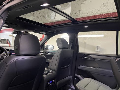 New 2026 GMC Acadia AT4 w/ Luxury Package image 11