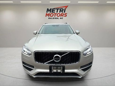 Used 2016 Volvo XC90 T6 Momentum w/ Momentum Plus Package image 8