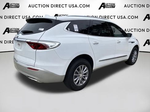 Used 2022 Buick Enclave Essence FWD image 21
