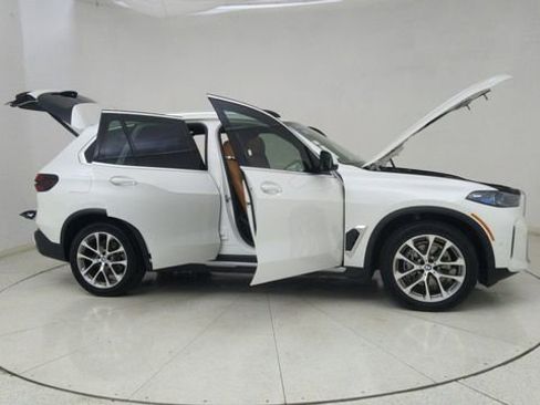 Used 2025 BMW X5 xDrive40i image 71
