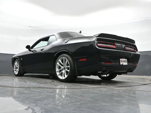 Used 2022 Dodge Challenger R/T Scat Pack RWD image 49