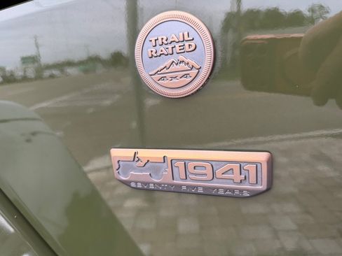 Used 2016 Jeep Wrangler Unlimited Sahara AWD/4WD image 23