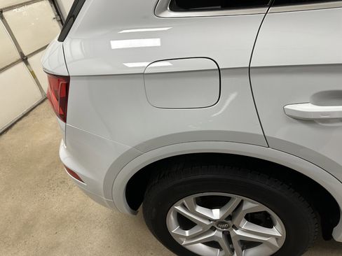 Used 2019 Audi Q5 2.0T Premium image 18