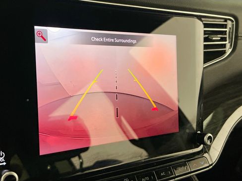 Used 2022 Jeep Wagoneer Series II w/ Flexible Seating Group image 14