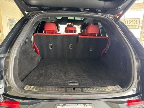 Used 2022 Genesis GV70 3.5T Sport w/ Sport Advanced Package image 11