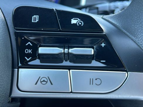 Certified 2022 Hyundai Santa Cruz SEL FWD image 19