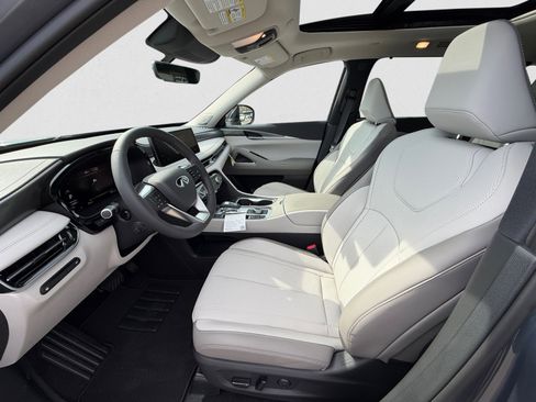 New 2026 INFINITI QX60 Luxe w/ Cargo Package image 10