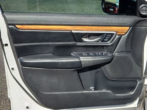 Used 2020 Honda CR-V Touring image 13