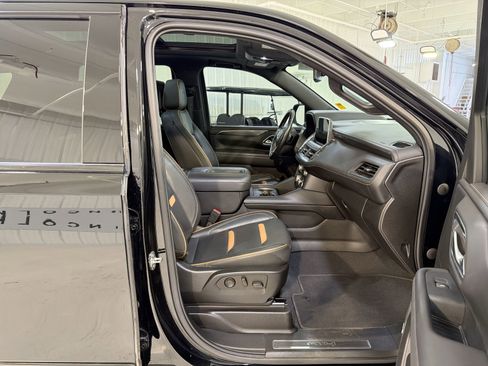 Used 2021 GMC Yukon AT4 w/ Rear Media and Nav Package image 30