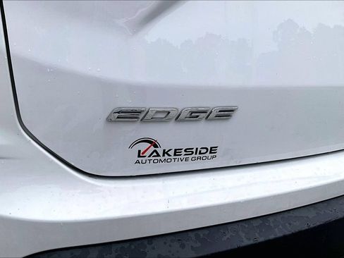 Used 2020 Ford Edge SE AWD/4WD image 24