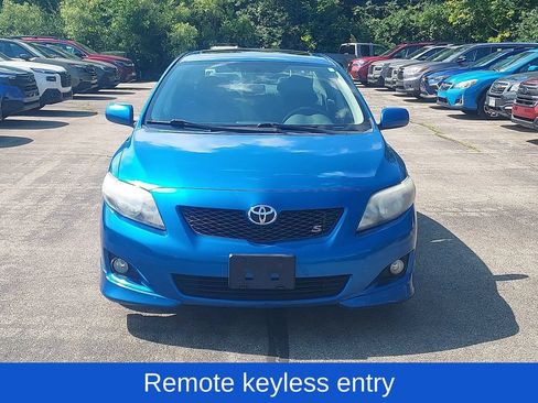 Used 2009 Toyota Corolla XLE FWD image 2