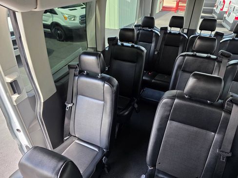 Used 2023 Ford Transit 350 XL RWD image 15