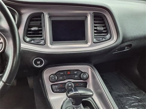 Used 2023 Dodge Challenger SXT image 14