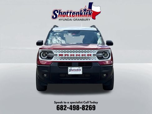 Used 2025 Ford Bronco Sport Heritage w/ Convenience Package AWD/4WD image 2