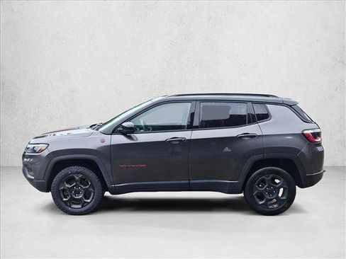 Used 2024 Jeep Compass Trailhawk AWD/4WD image 8