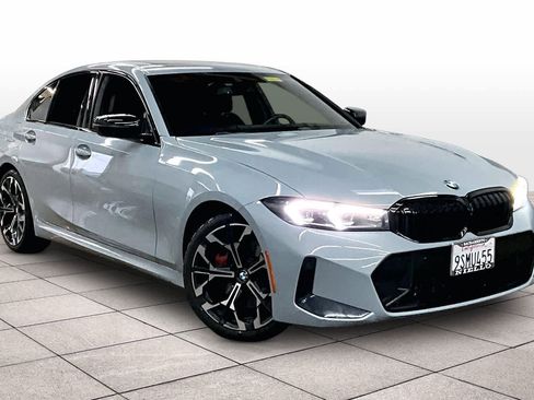 Used 2025 BMW 330i Sedan w/ M Sport Package image 2