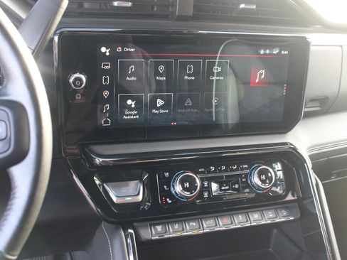 Used 2024 GMC Sierra 2500 AT4X AWD/4WD image 23
