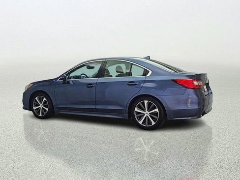 Used 2017 Subaru Legacy 2.5i Limited AWD/4WD image 4