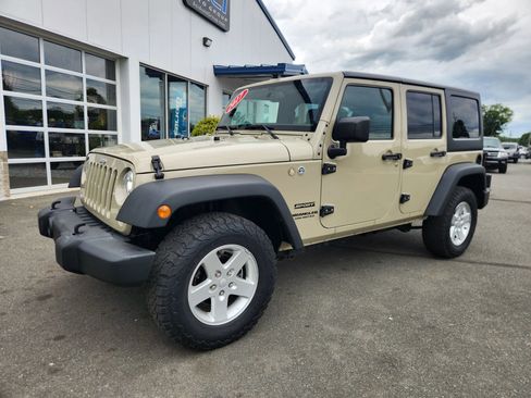 Used 2017 Jeep Wrangler Unlimited Sport w/ Quick Order Package 24S AWD/4WD image 4