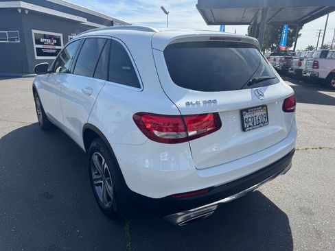 Used 2019 Mercedes-Benz GLC 300 image 5