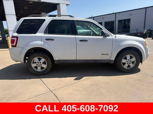 Used 2008 Ford Escape XLT FWD image 2