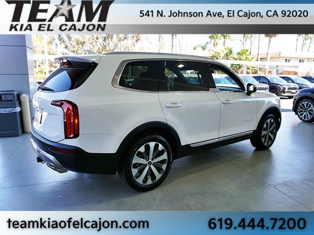 Certified 2022 Kia Telluride EX w/ EX Premium Package FWD image 9