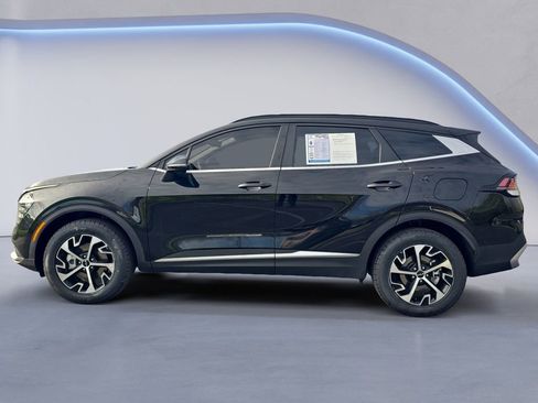 Used 2025 Kia Sportage EX w/ EX Premium Package image 2