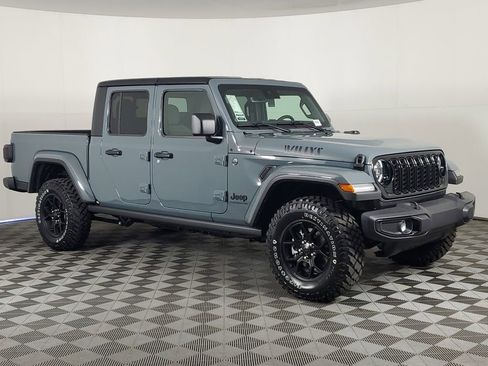 New 2025 Jeep Gladiator Willys image 2