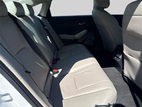 Used 2023 Honda Accord EX-L image 18