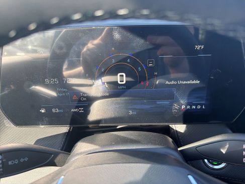 New 2026 Chevrolet Equinox LT AWD/4WD image 6