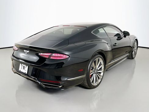 Used 2025 Bentley Continental GT Speed AWD/4WD image 9