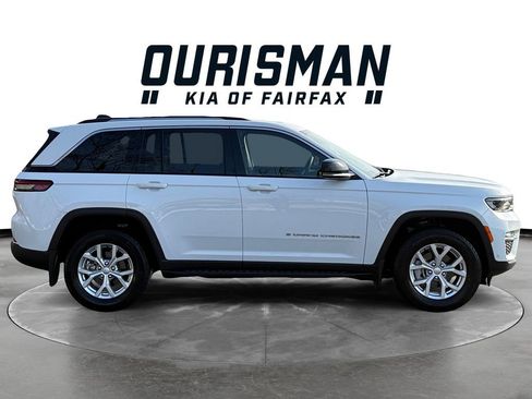 Used 2023 Jeep Grand Cherokee Limited w/ Luxury Tech Group II image 7