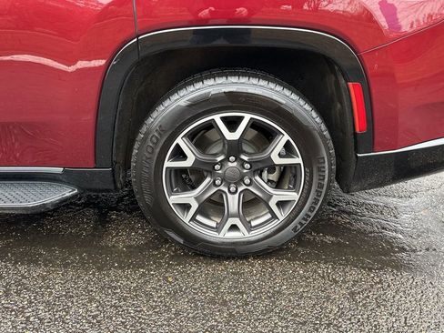 Used 2023 Jeep Wagoneer Series III w/ Preferred Equipment Group image 21