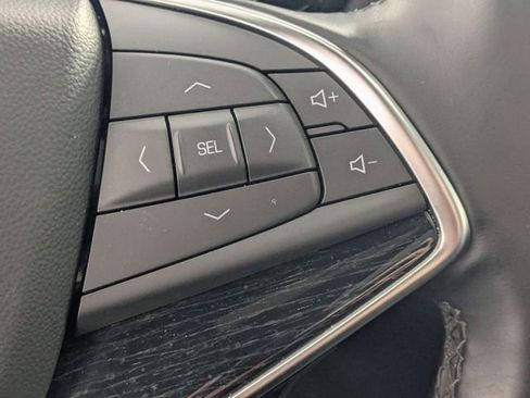 Used 2025 Cadillac XT5 Premium Luxury image 18