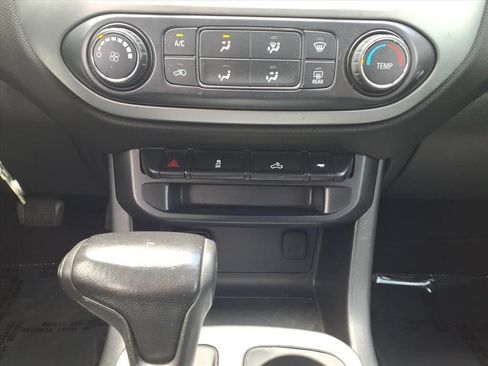 Used 2019 Chevrolet Colorado LT w/ LT Convenience Package RWD image 30