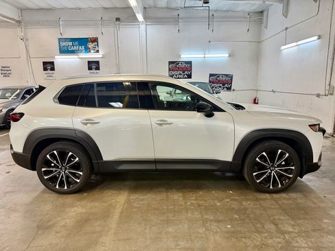 Used 2025 MAZDA CX-50 AWD 2.5 S w/ Premium Plus Pkg image 4